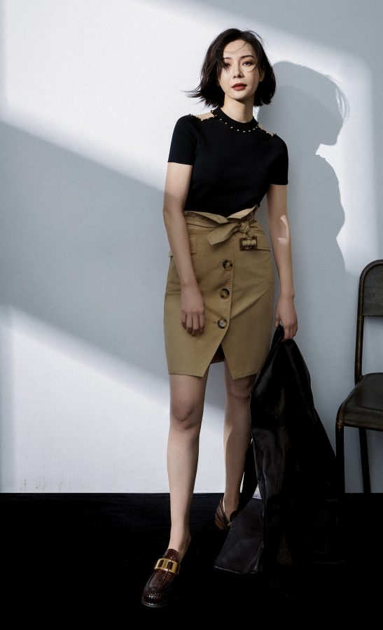 Charming woman Chen Shu appears in fashion magazine(3/10)