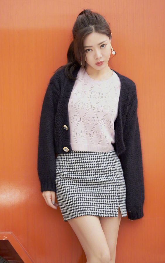 清新丽质马尾辫女孩邓家佳美腿长靴(9/15)