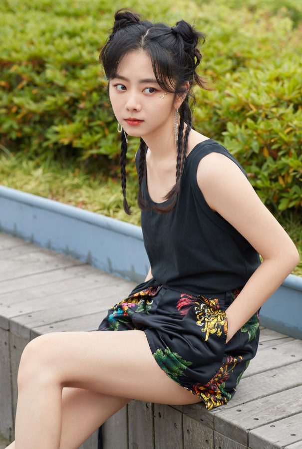 小哪吒谭松韵完美的大腿曲线(2/3)