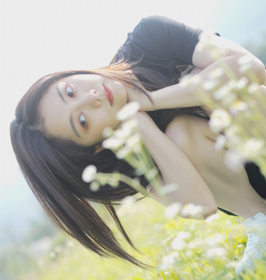 谭松韵纤细紧致的小腿(3/3)