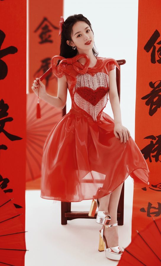Zhao Liying, who is booming, loves platform high heels the most(1/4)