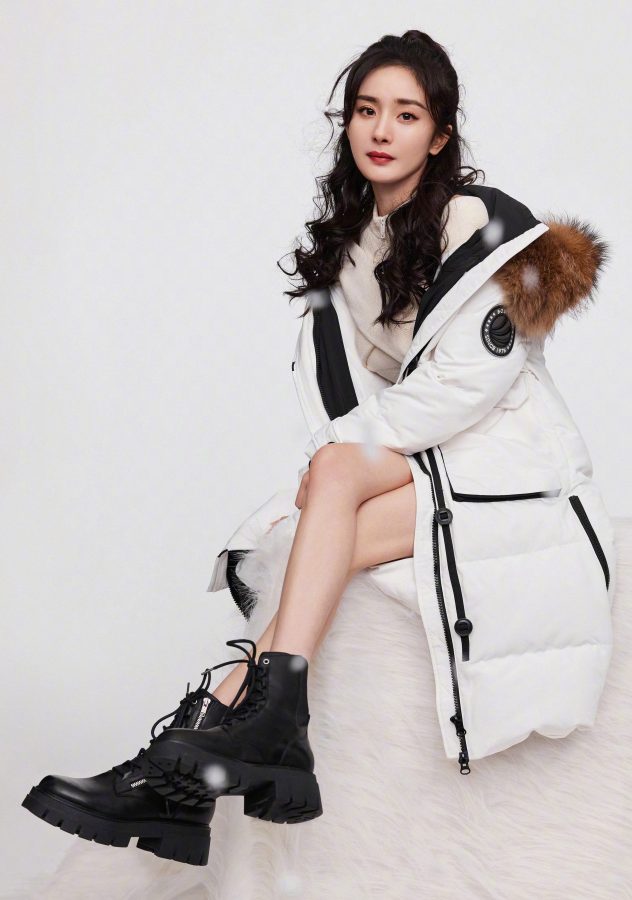 杨幂代言波司登羽绒服光腿定妆照(2/7)