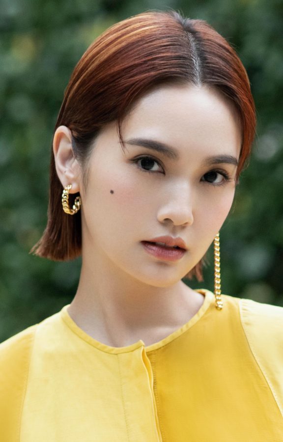 女歌手杨丞琳红底高跟皮靴(4/4)