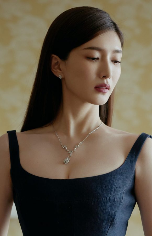 女明星江疏影玉足穿凉高跟出席迪奥酒会优雅迷人(6/9)