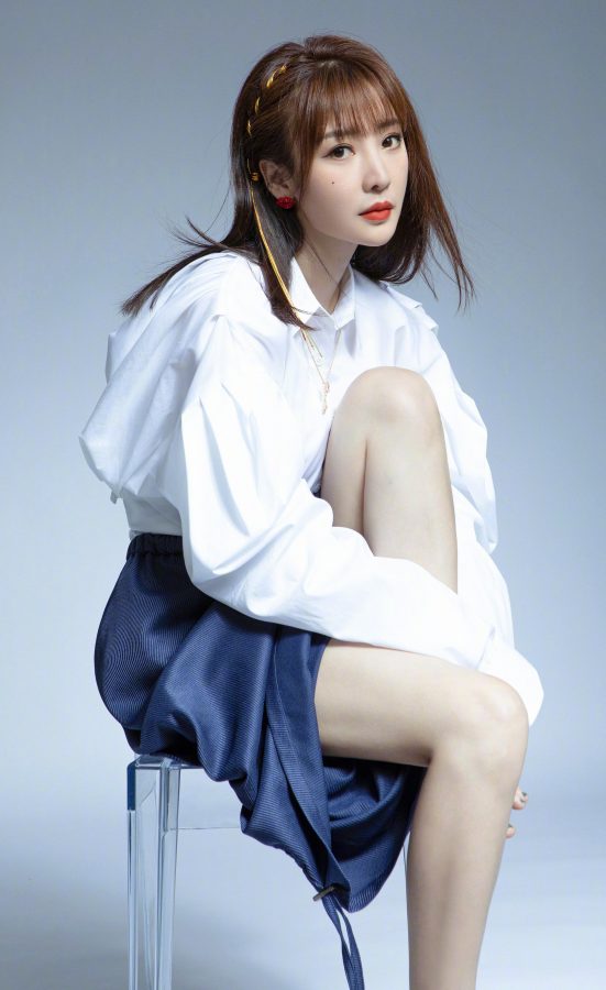 柳岩美腿玉足高颜值高清写真(3/7)