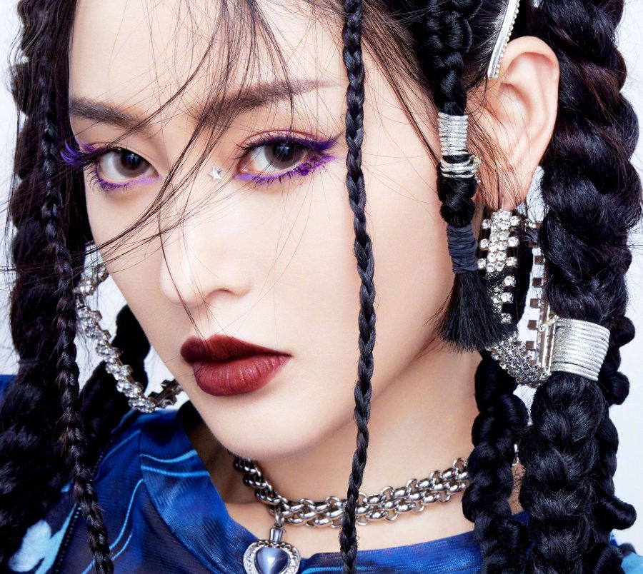 《乘风破浪的姐姐》王心凌组表演《星星点灯》，张天爱白大腿艳压全场(23/31)