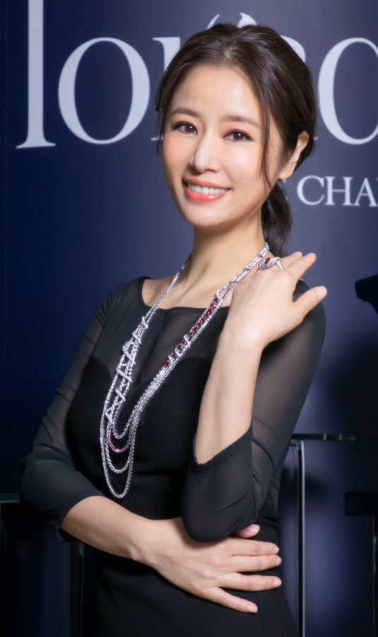 轻熟明星林心如出席珠宝品牌展览妩媚优雅(5/6)
