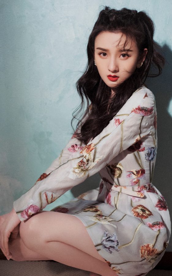 少女明星宋祖儿美腿穿Gianvito Rossi ​​高跟鞋青春烂漫(3/4)