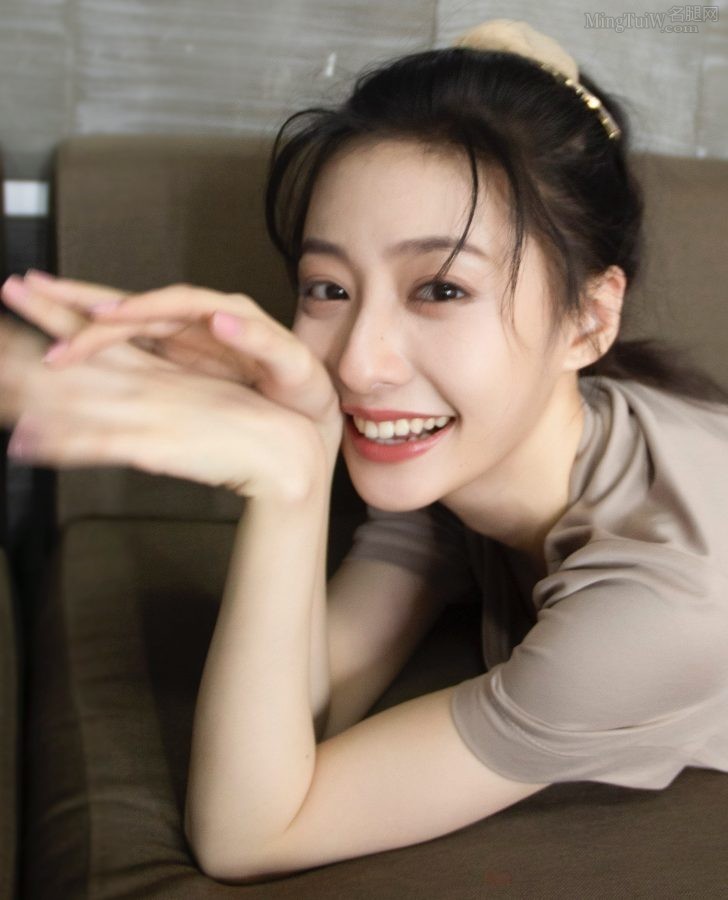 Hu Lianxin's pure and sweet face is so comfortable(5/6)