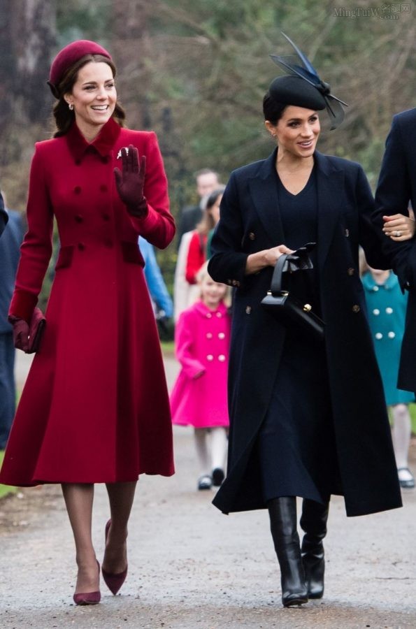 双王妃Kate Middleton(凯特)和Meghan Markle(梅根)同框出镜（第7张/共12张）