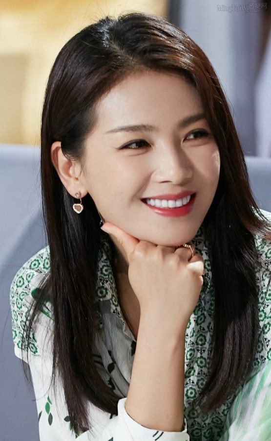 《我是女演员》刘涛在现场录制时的高跟脚(2/2)