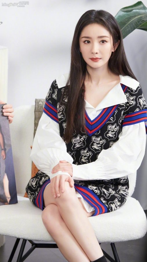 摩登女星美幂幂杨幂人靓腿细(1/7)