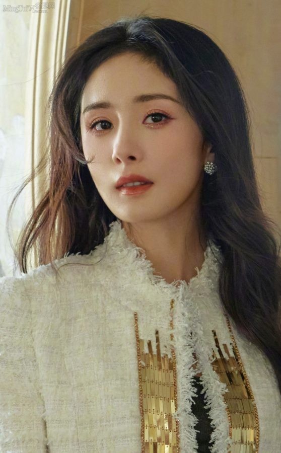 杨幂的美腿高跟绝对是永远的神(4/7)