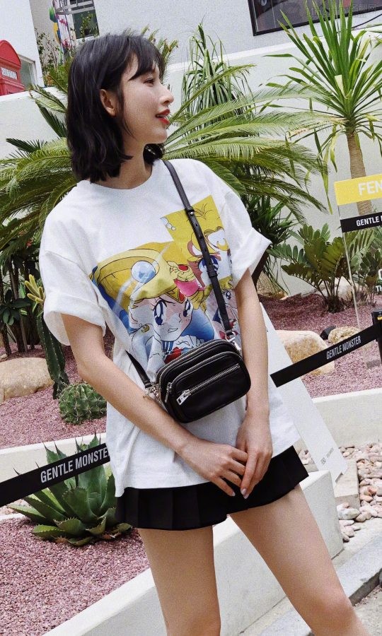 Sailor Moon Zhang Li's slender and straight legs(5/6)