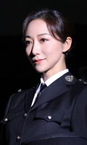 《无限超越班》说粤语的制服女警韩雪