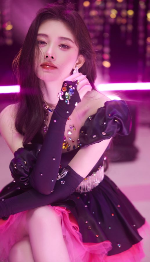 美少女鞠婧祎腿上皮肤又丝袜质感(2/15)
