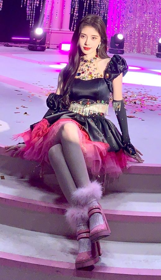 美少女鞠婧祎腿上皮肤又丝袜质感(3/15)