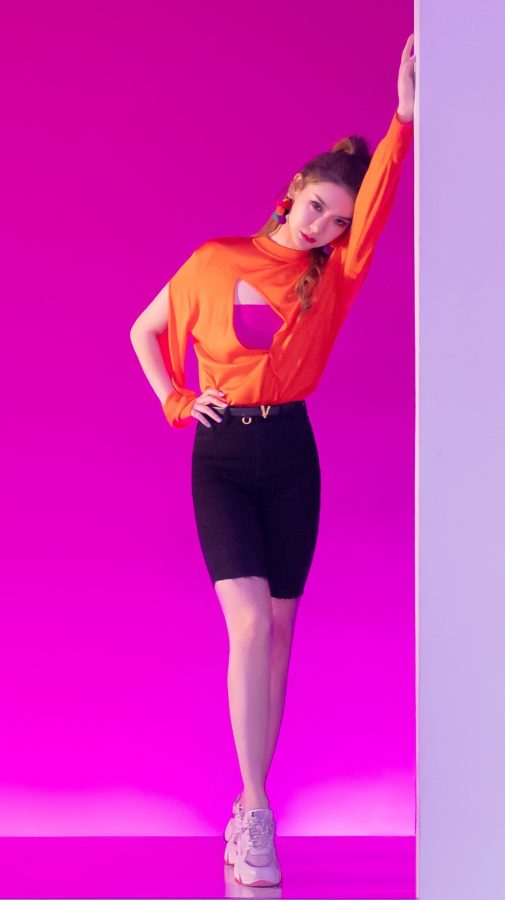 "Serious Gaga" guest Qi Wei's beautiful slender legs are eye-catching(6/9)