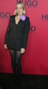 女演员科洛·塞维尼 Chloë Sevigny黑丝袜高跟短靴