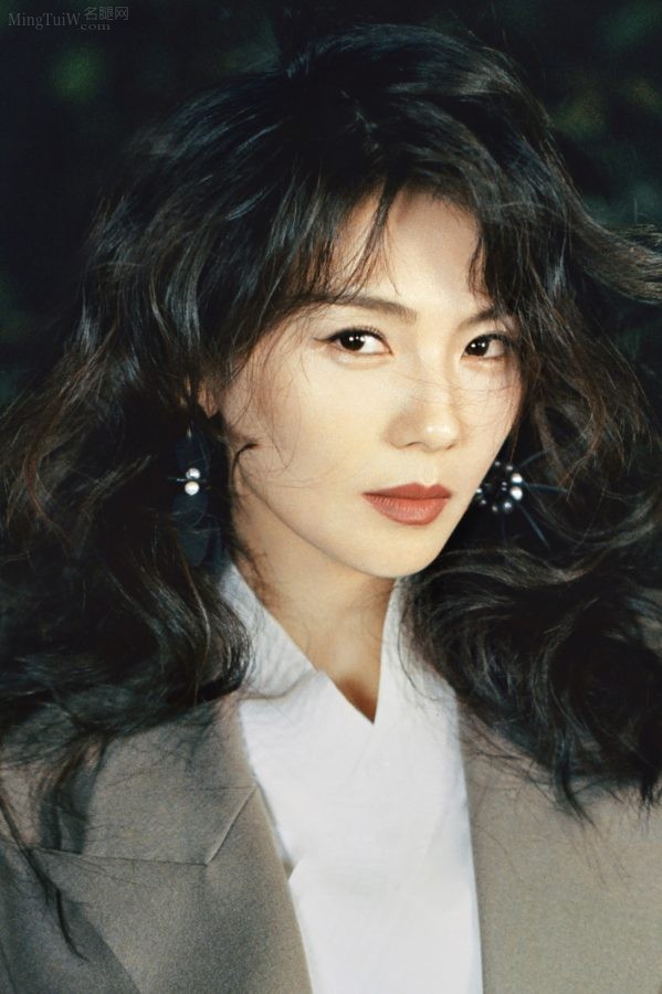 刘涛涛姐细长美腿踩高跟鞋美照相当得劲(5/5)