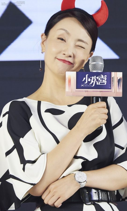 爱穿肉色丝袜的女明星陶虹气质美照(6/6)