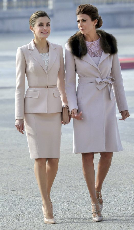 西班牙王后Letizia Ortiz和阿根廷第一夫人Juliana Awada似姐妹(3/9)