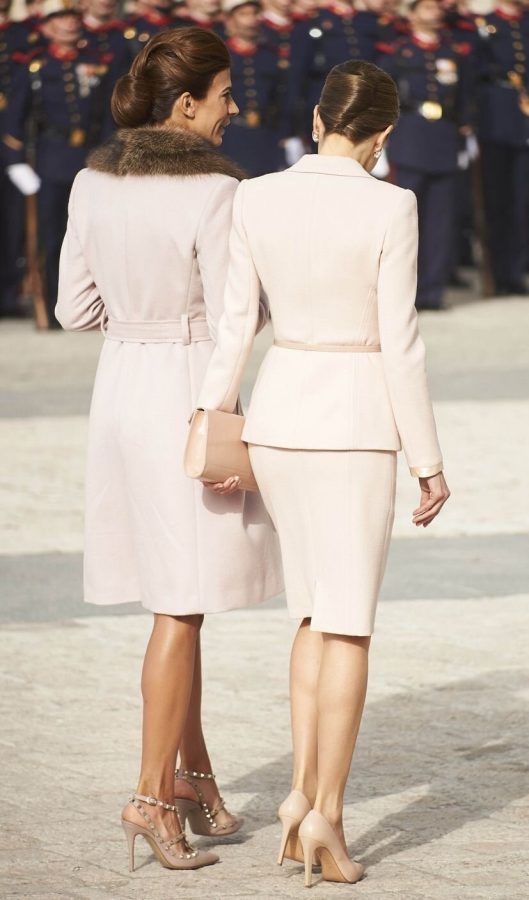 西班牙王后Letizia Ortiz和阿根廷第一夫人Juliana Awada似姐妹(7/9)