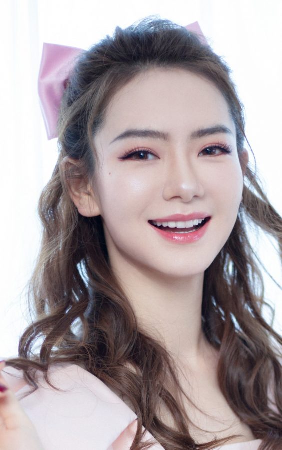 粉色美仙女戚薇光滑匀称的长腿(5/6)