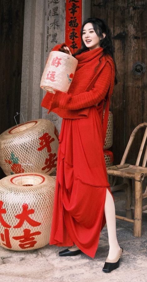 赵丽颖白色丝袜乘以2(2/2)