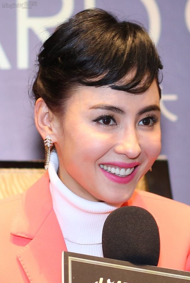 徐赫立女士与张柏芝小姐亮相悦己美妆大赏活动(6/7)
