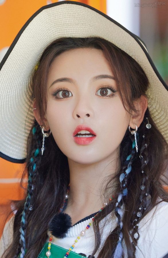 《极限挑战》杨超越细嫩的少女腿(5/5)