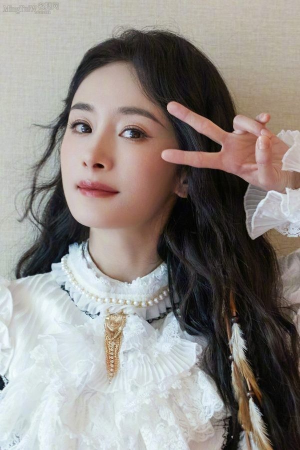 杨幂穿什么都辣么好看(4/5)