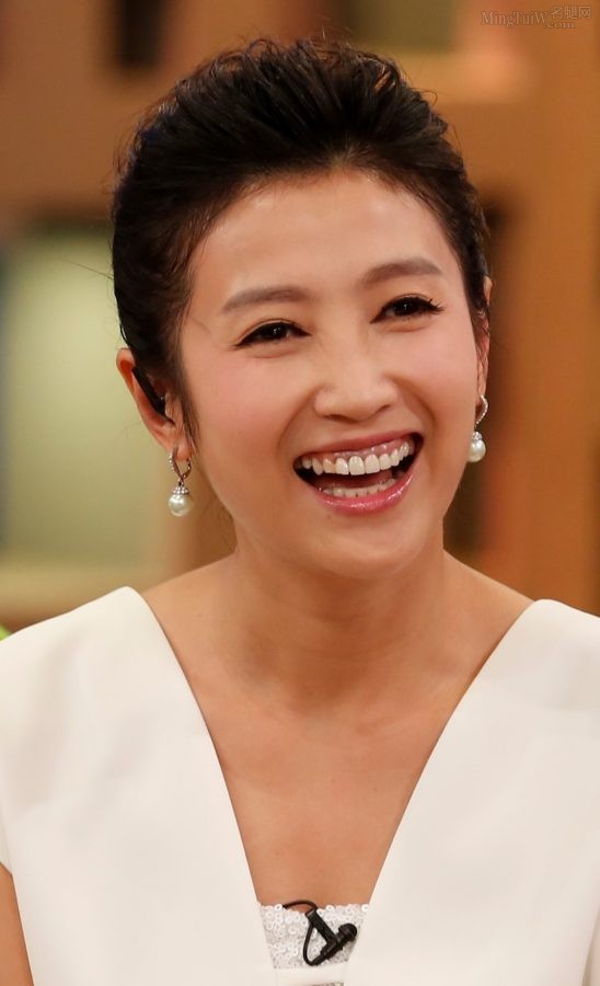 《春妮的周末时光》左起：演员孙茜、月亮姐姐、春妮、主持人李文静(8/15)