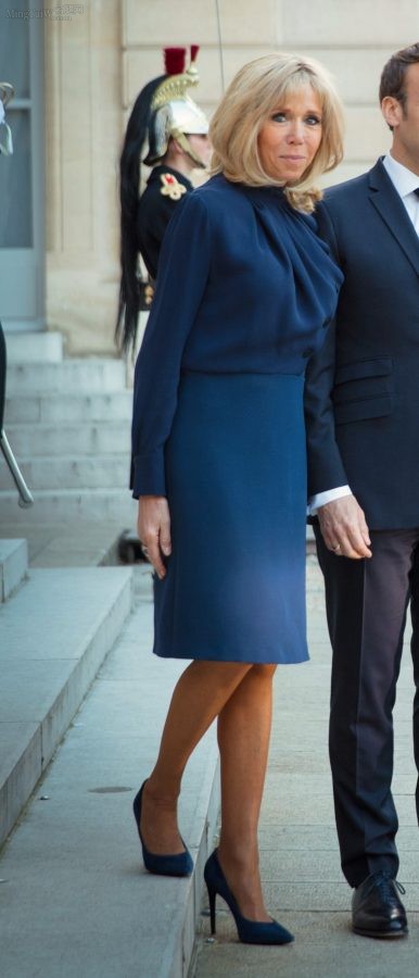 法国第一夫人Brigitte Macron和约旦王后Queen Rania两双丝袜高跟(1/4)