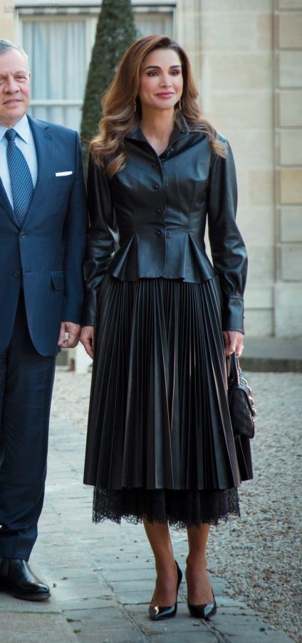 法国第一夫人Brigitte Macron和约旦王后Queen Rania两双丝袜高跟（第2张/共4张）