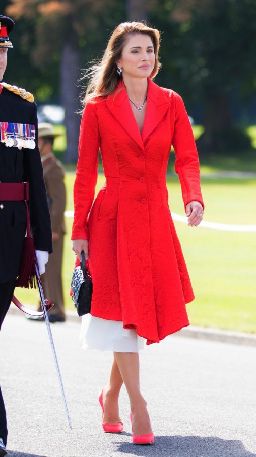 约旦拉尼娅王后Queen Rania腿穿丝袜配红色尖头高跟（第2张/共3张）