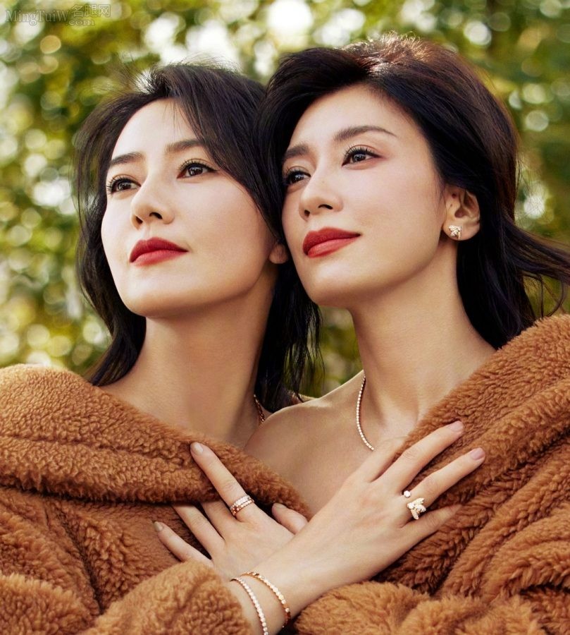 周芷若和赵敏合体为时尚杂志拍写真(3/14)