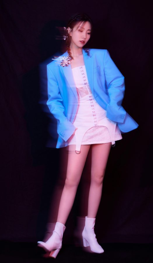 张纯烨穿高跟短靴这腿夹得太舒服(2/6)