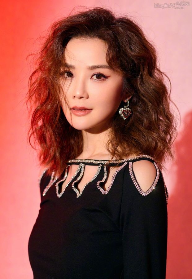 阿Sa蔡卓妍细腰美腿玉照(3/4)