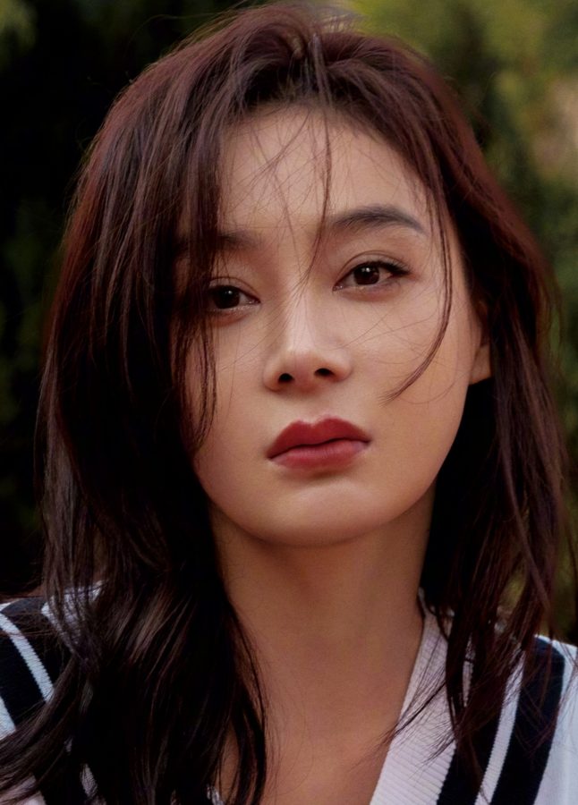 网球少女袁姗姗穿超短裙露大腿活力亮相(7/10)
