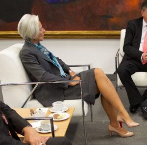 法国财政部长克里斯蒂娜·拉加德的肉丝袜高跟