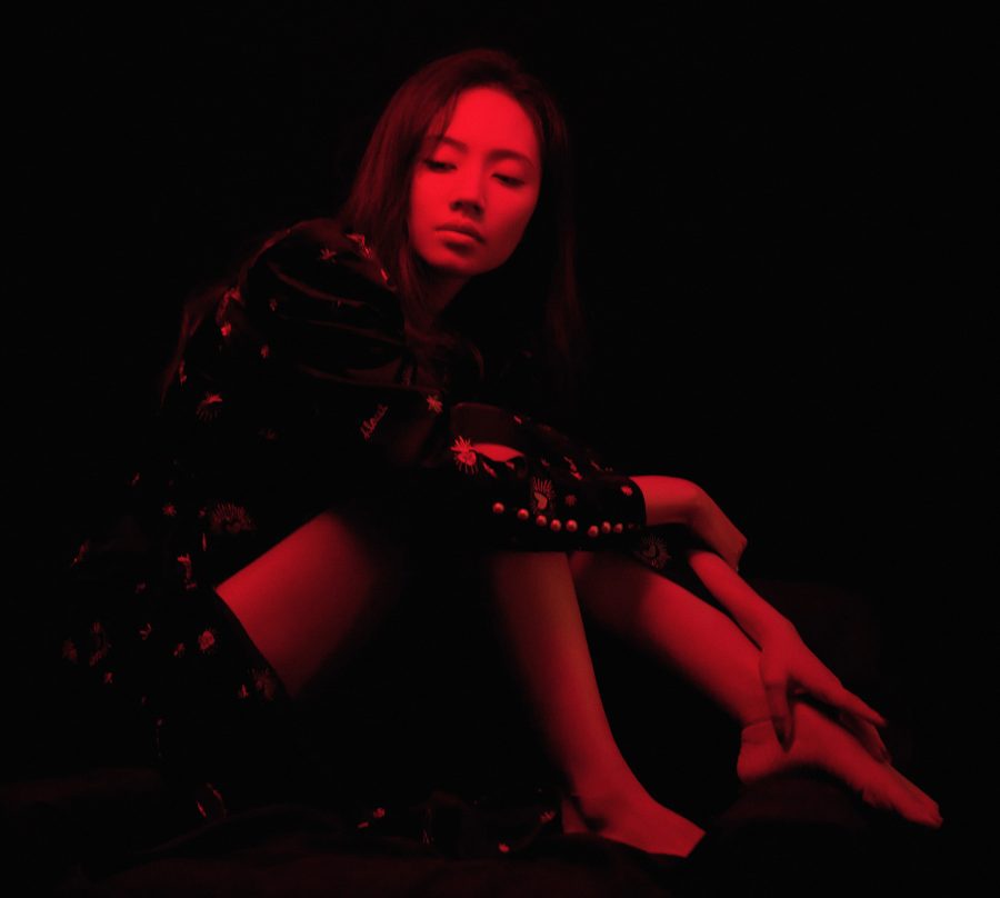 刘惜君参加BME音乐盛典前先拍一套美腿写真(2/5)