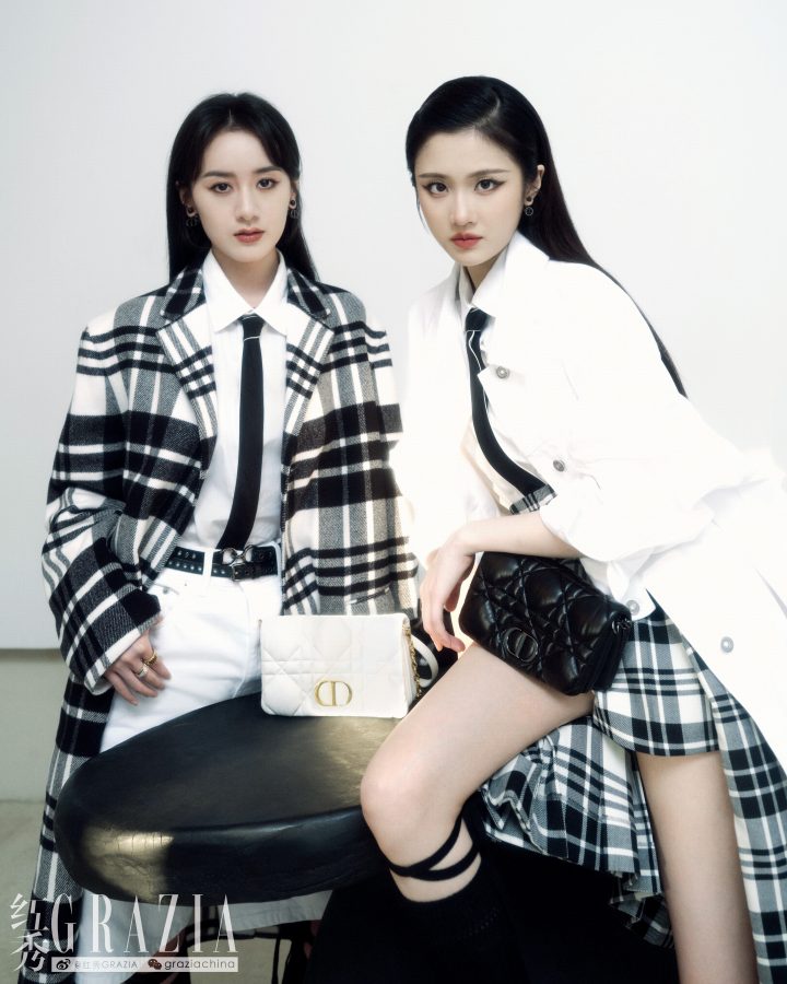 张慧雯和袁冰妍姐妹杂志美腿秀(2/7)