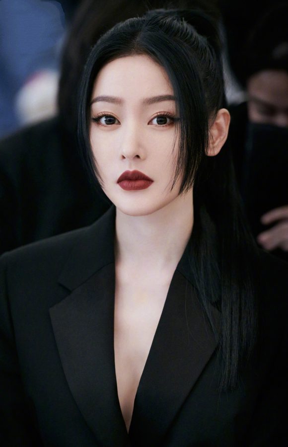 女明星张天爱穿长裤配长靴展现完美好身材(6/6)