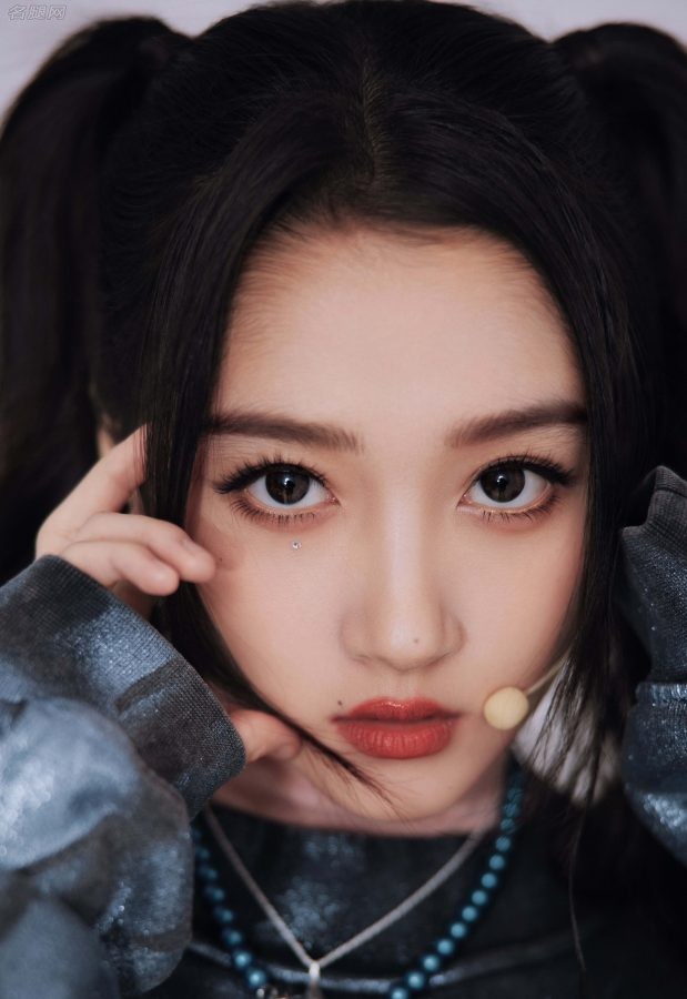 电竞美少女关晓彤头梳双马尾腿裹肉丝直播打王者荣耀(10/10)