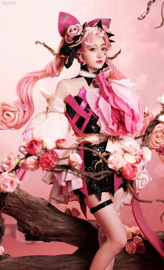 关晓彤带大腿环玩cosplay你最爱的孙尚香来了(2/10)