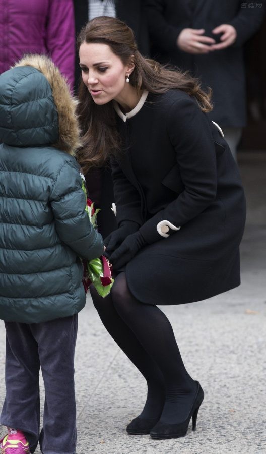 英国王妃Kate Middleton腿裹厚丝袜保暖(7/9)