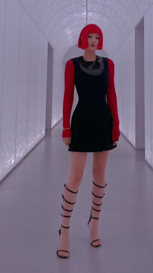 未来AI美少女张馨予超短裙美腿凉高跟等你召唤(2/6)