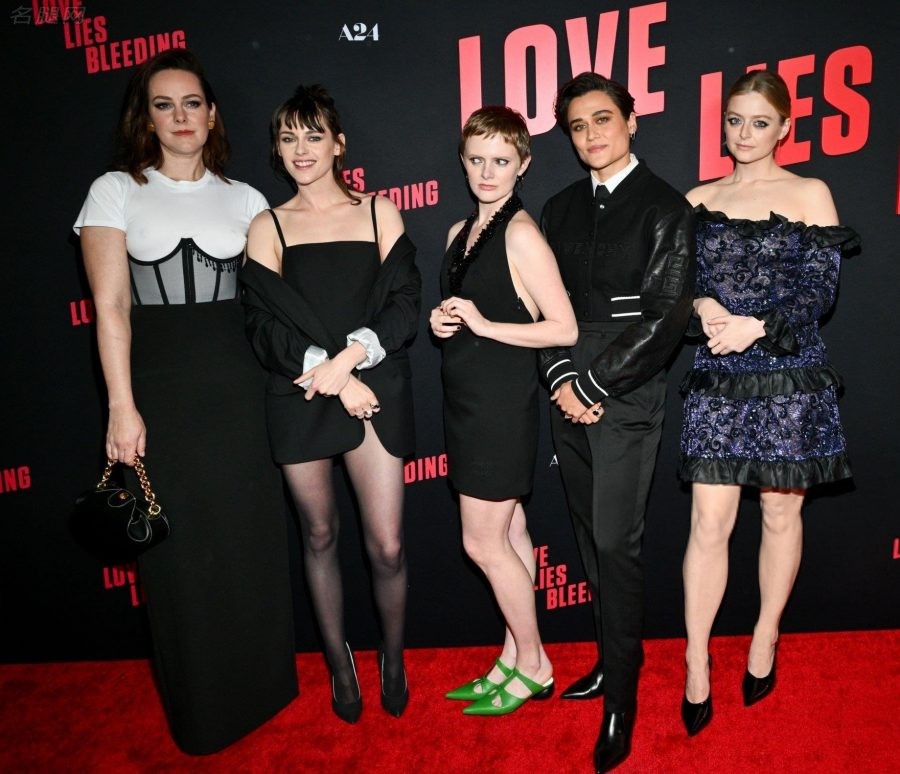 Kristen Stewart wore a triangle bodysuit and black pantyhose to make a bold appearance at the premiere of "Love Lies Bleeding"(87/91)