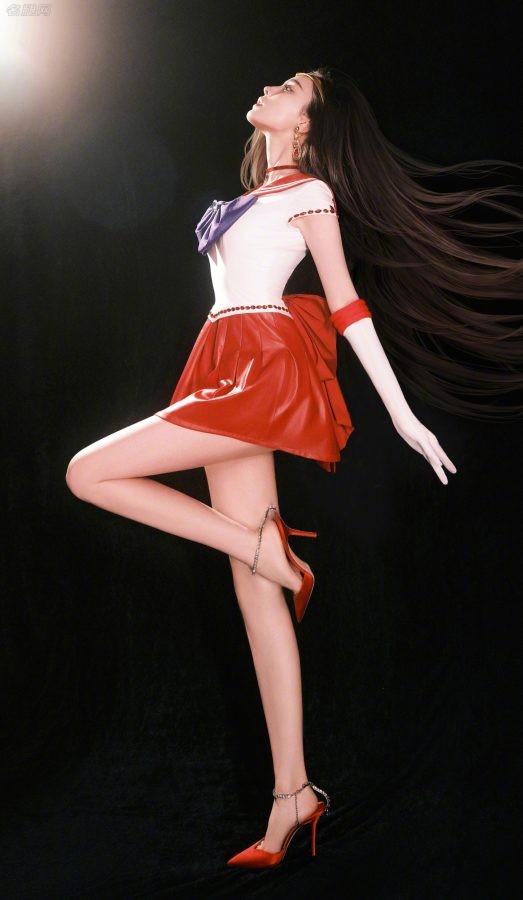 古力娜扎变身美少女战士，飘逸长发大长腿真的像是从动画片里走出来的(1/7)